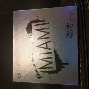 🔥Ofra Bienvenidos Miami Mini Mix Face Pallete